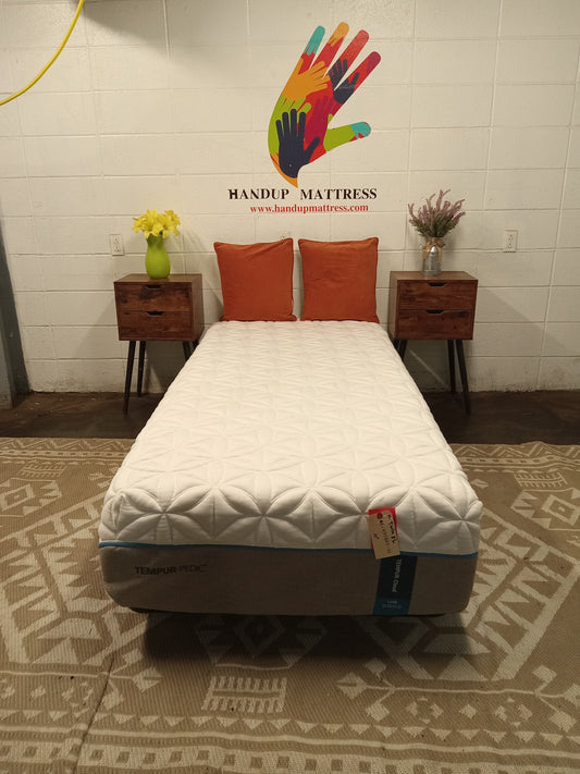 Tempur-Pedic | Tempur-Cloud Luxe | 14'' Twin XL Mattress