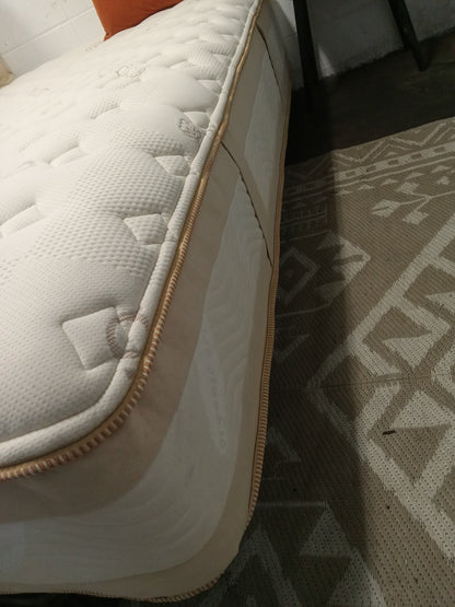 Saatva | RX | 15" King Mattress (2)