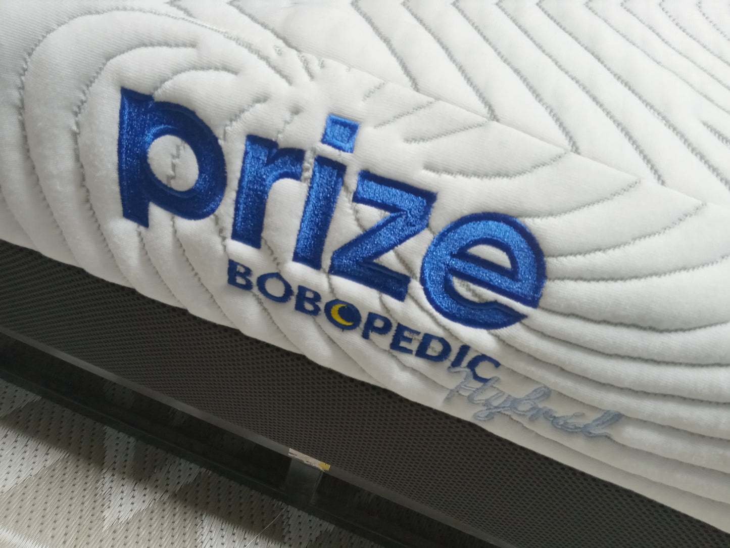 Prize | Bob-O-Pedic | Hybrid 10'' | Queen Mattress