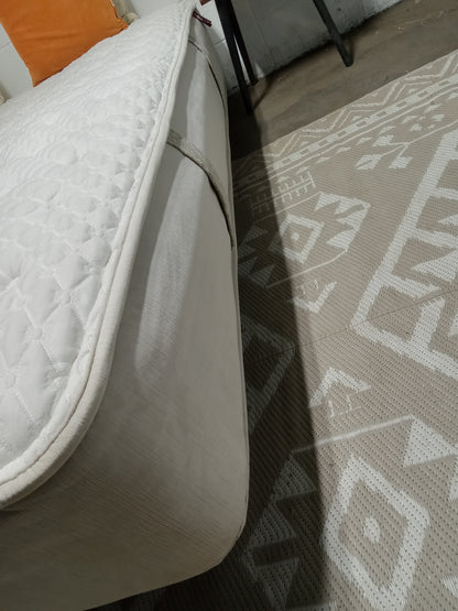 Chattam & Wells | Florence | 12'' Queen Mattress