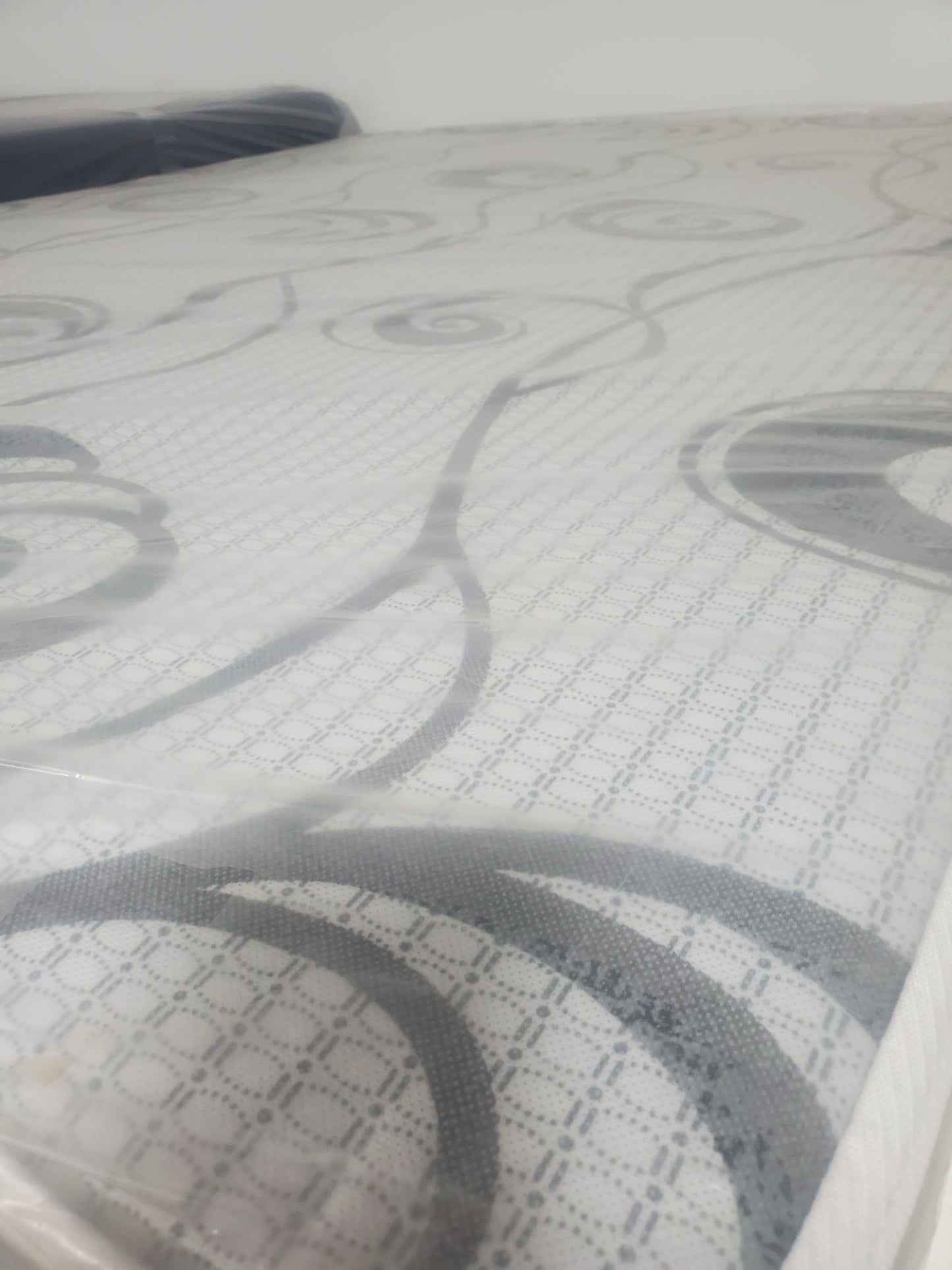 Michiana 6'' Mattress 59'' x 74''
