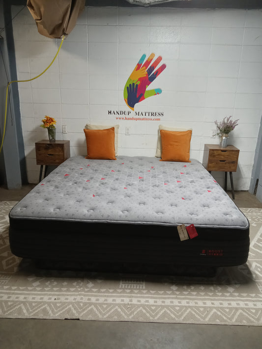 Zoma Seep | Zoma Boost Hybrid | 15" King Mattress