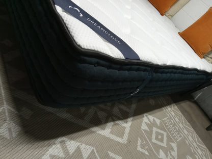 DreamCloud | Memory Foam | 12" Queen Mattress