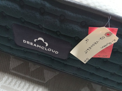 DreamCloud | Memory Foam | 12" Queen Mattress
