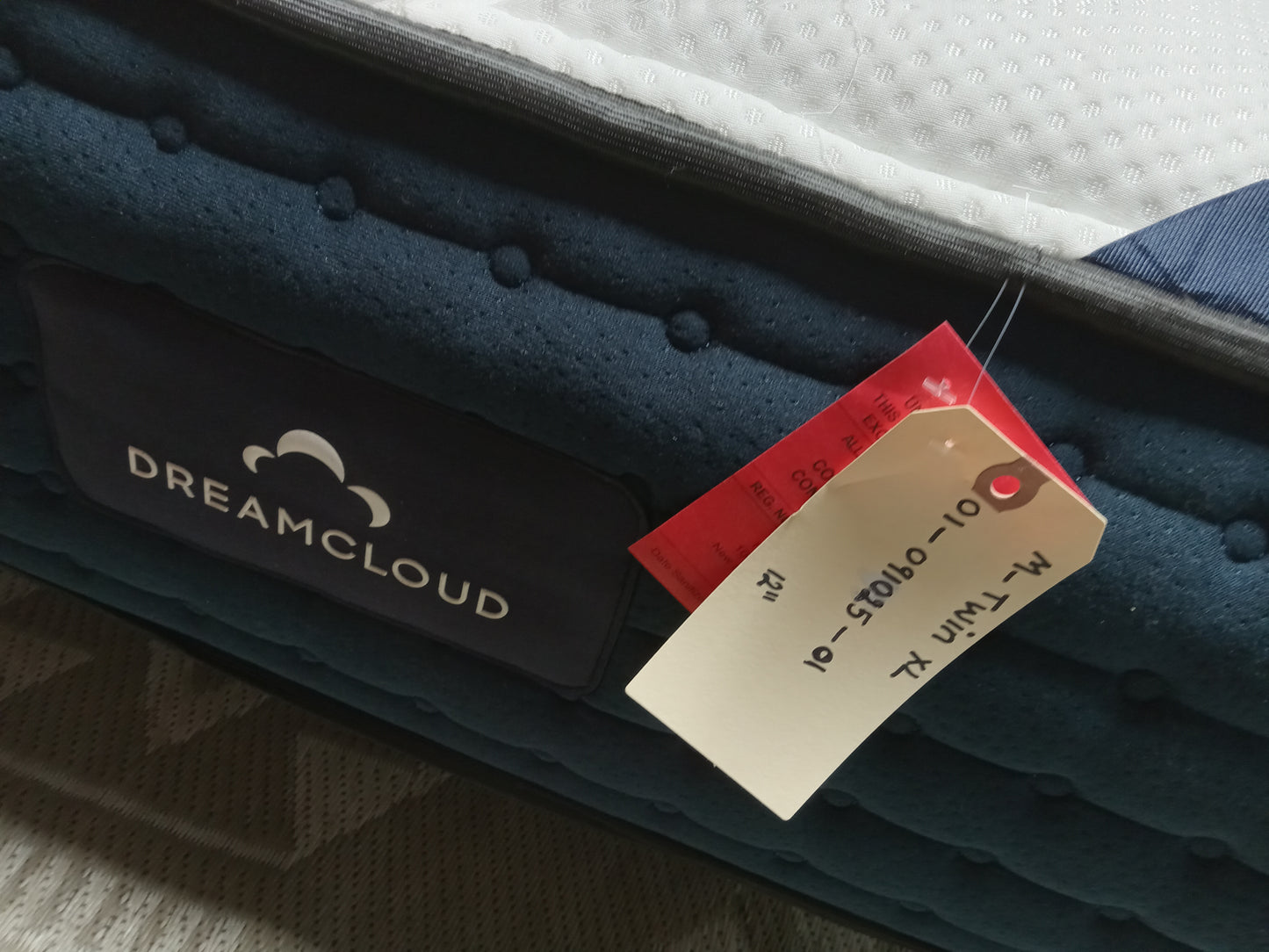DreamCloud | Memory Foam | 12" Twin XL Mattress