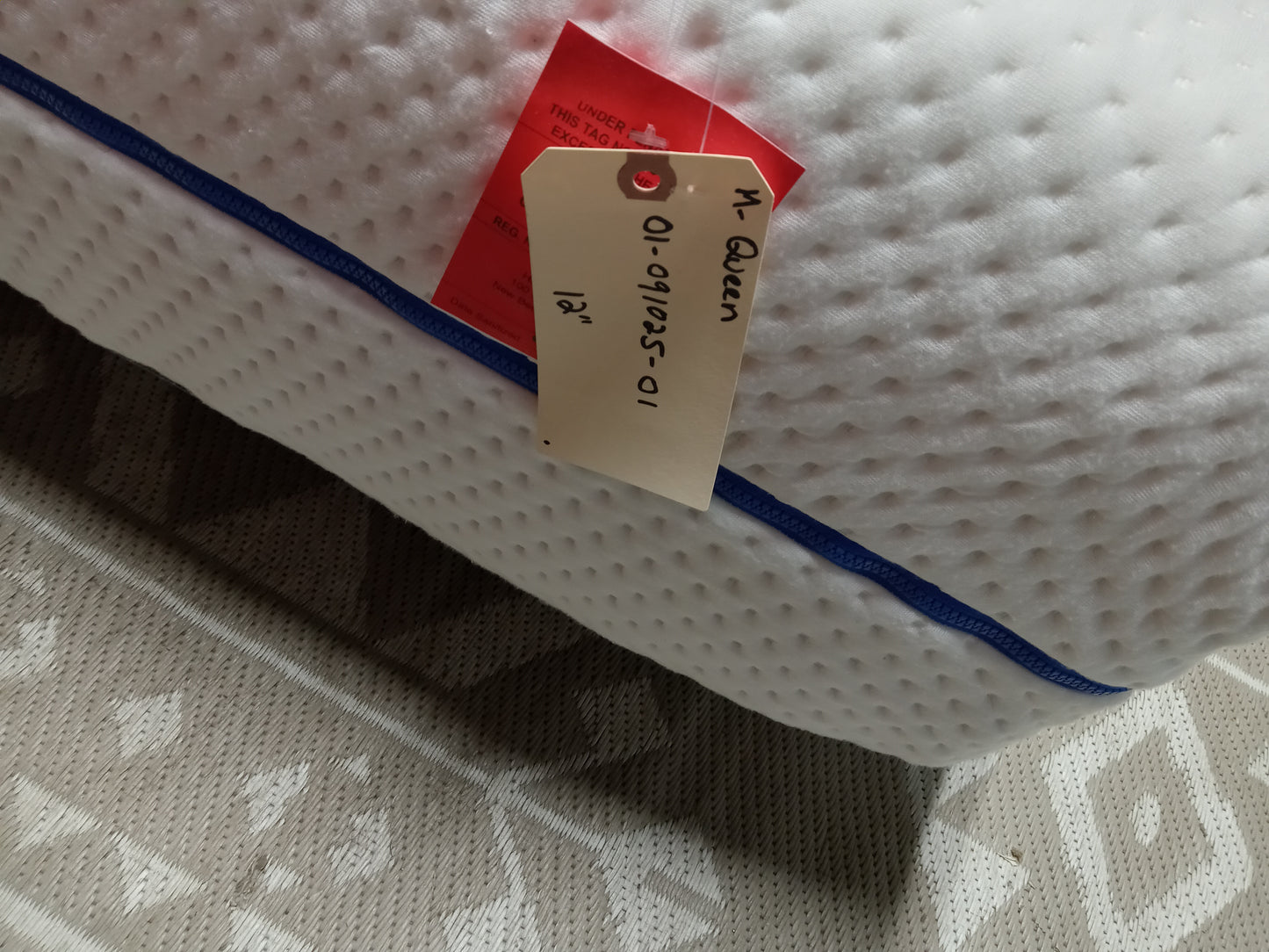 Unbranded | Hybrid | 12" Queen Mattress
