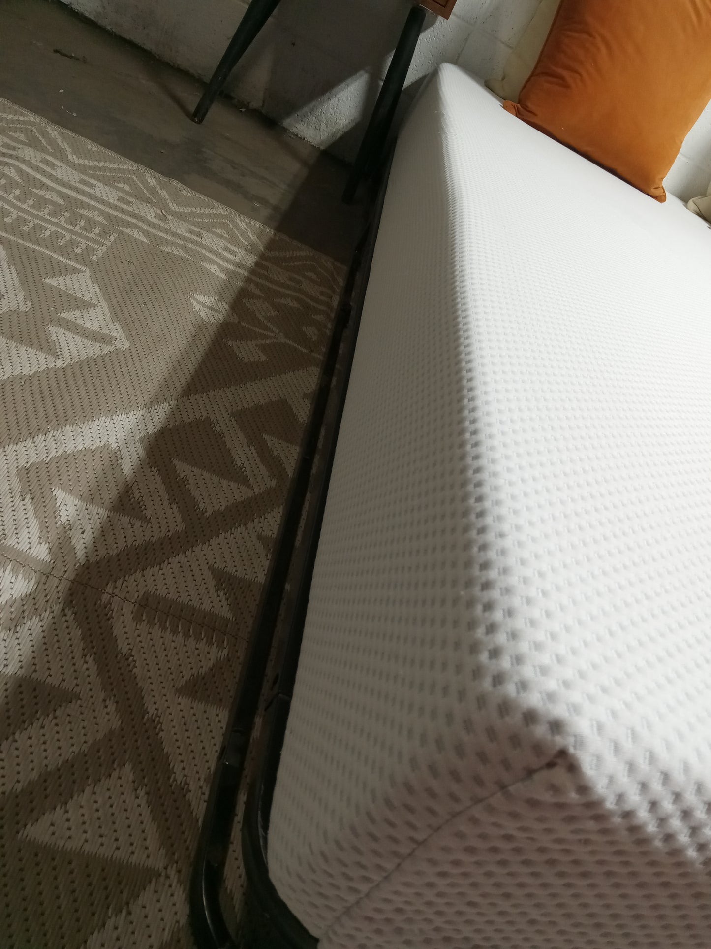 Zinus | Memory Foam | 9" Full Mattress