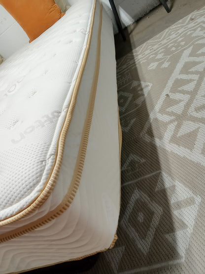 Saatva | Classic Luxury Firm | 11.5" King Mattress