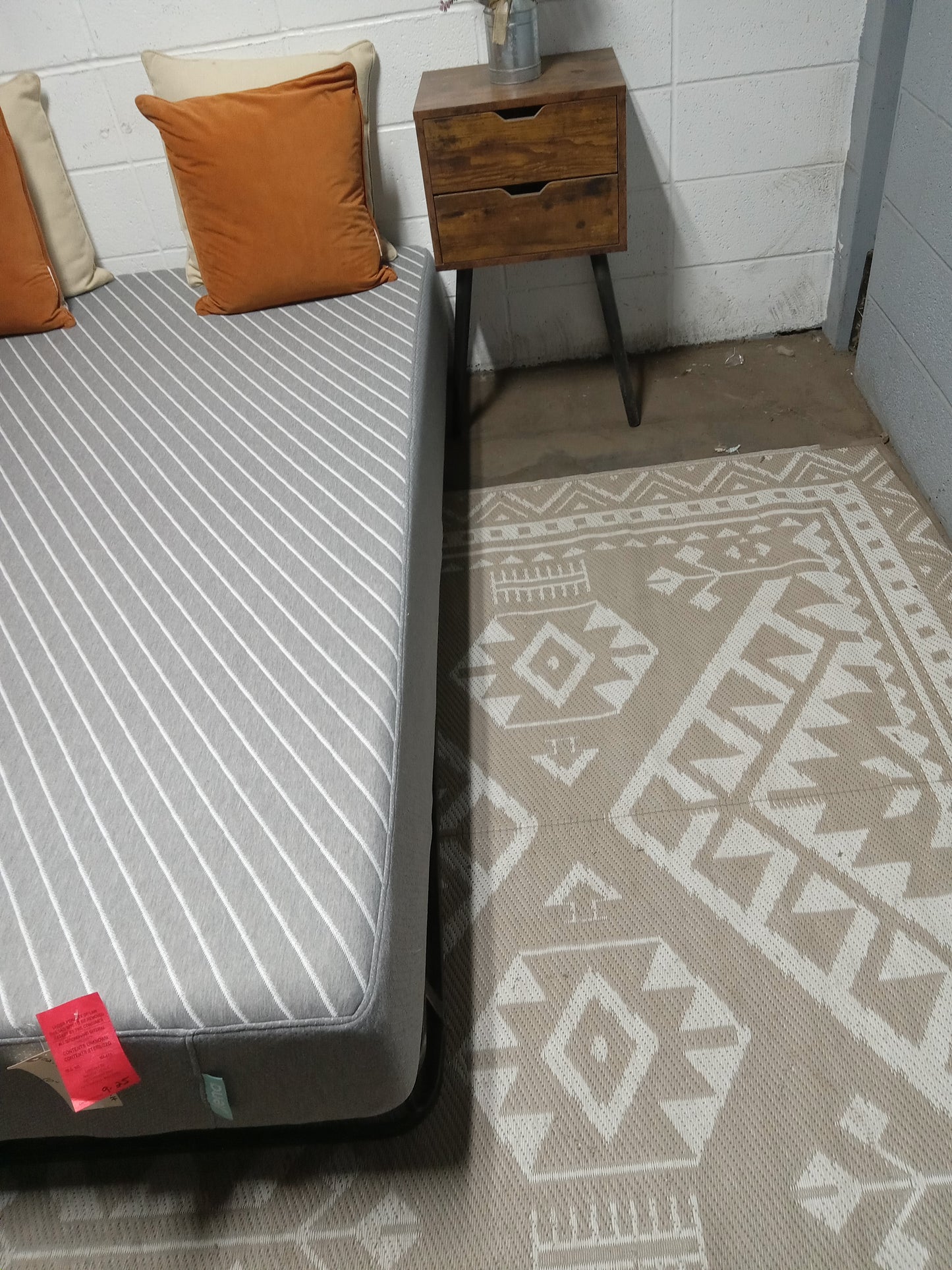 Siena |  Signature  Memory  Foam | 10" Full Mattress