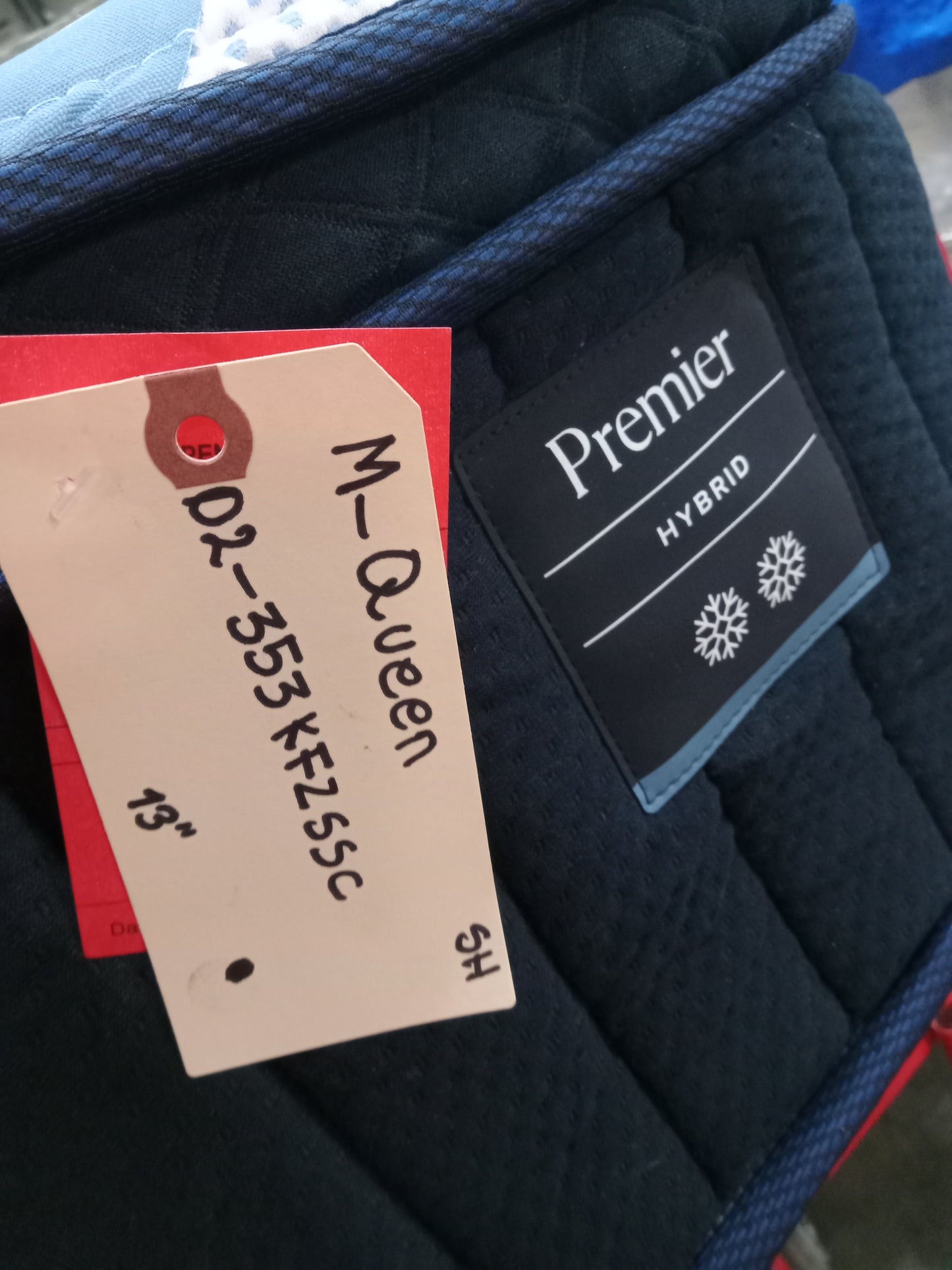 DreamCloud | Premier Hybrid | 12" Queen Mattress