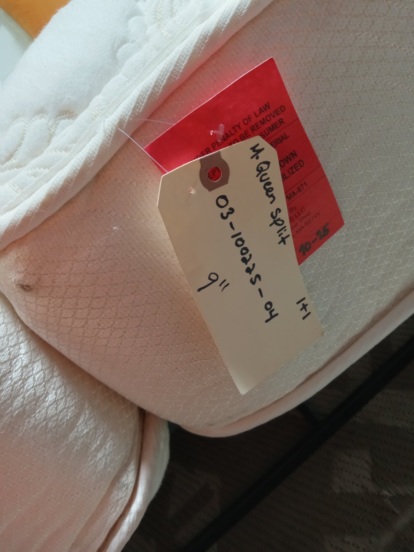 Unbranded | Innerspring | 9" Queen Split Mattress