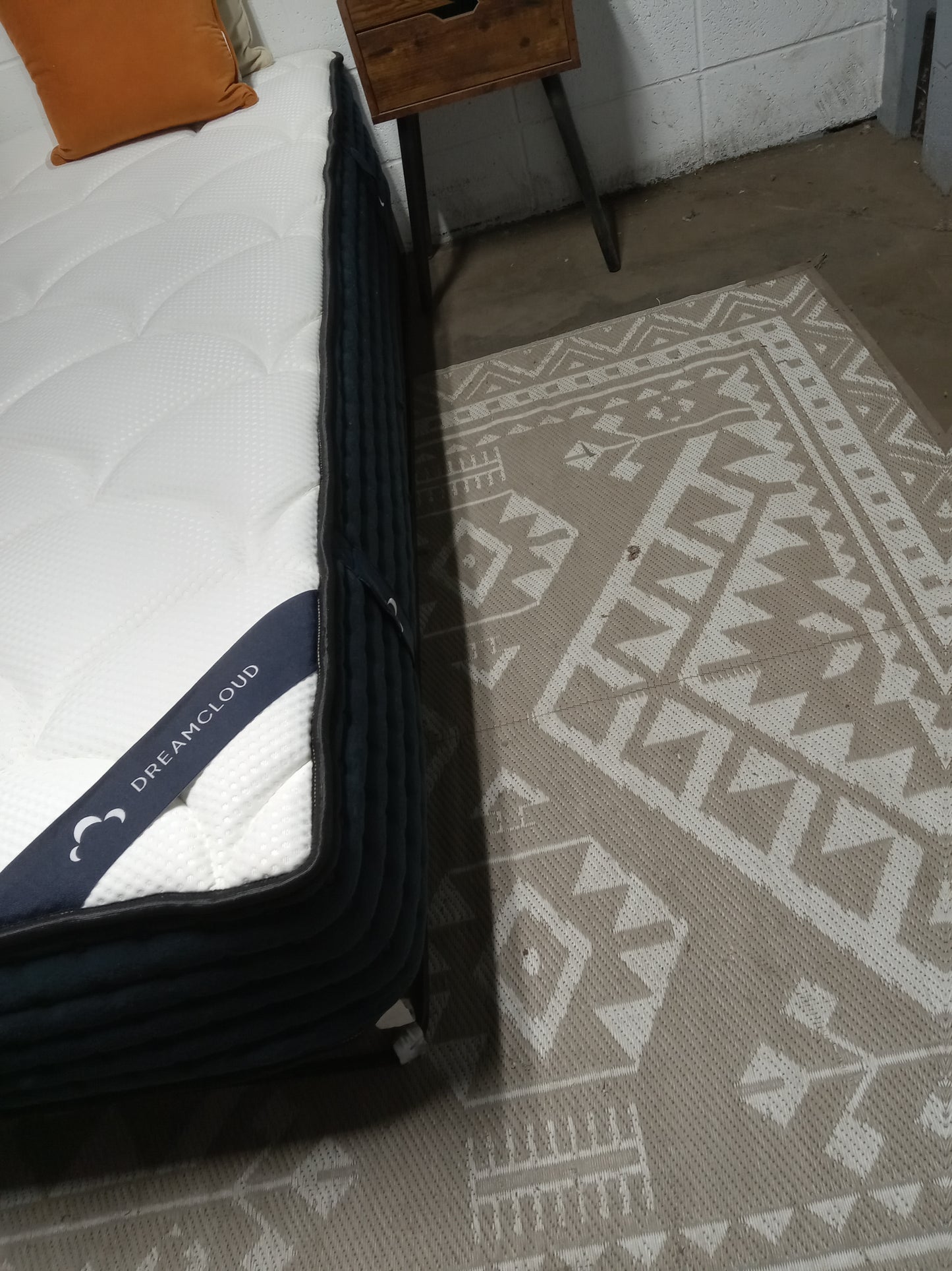 DreamCloud | The DreamCloud | 12" Full Mattress