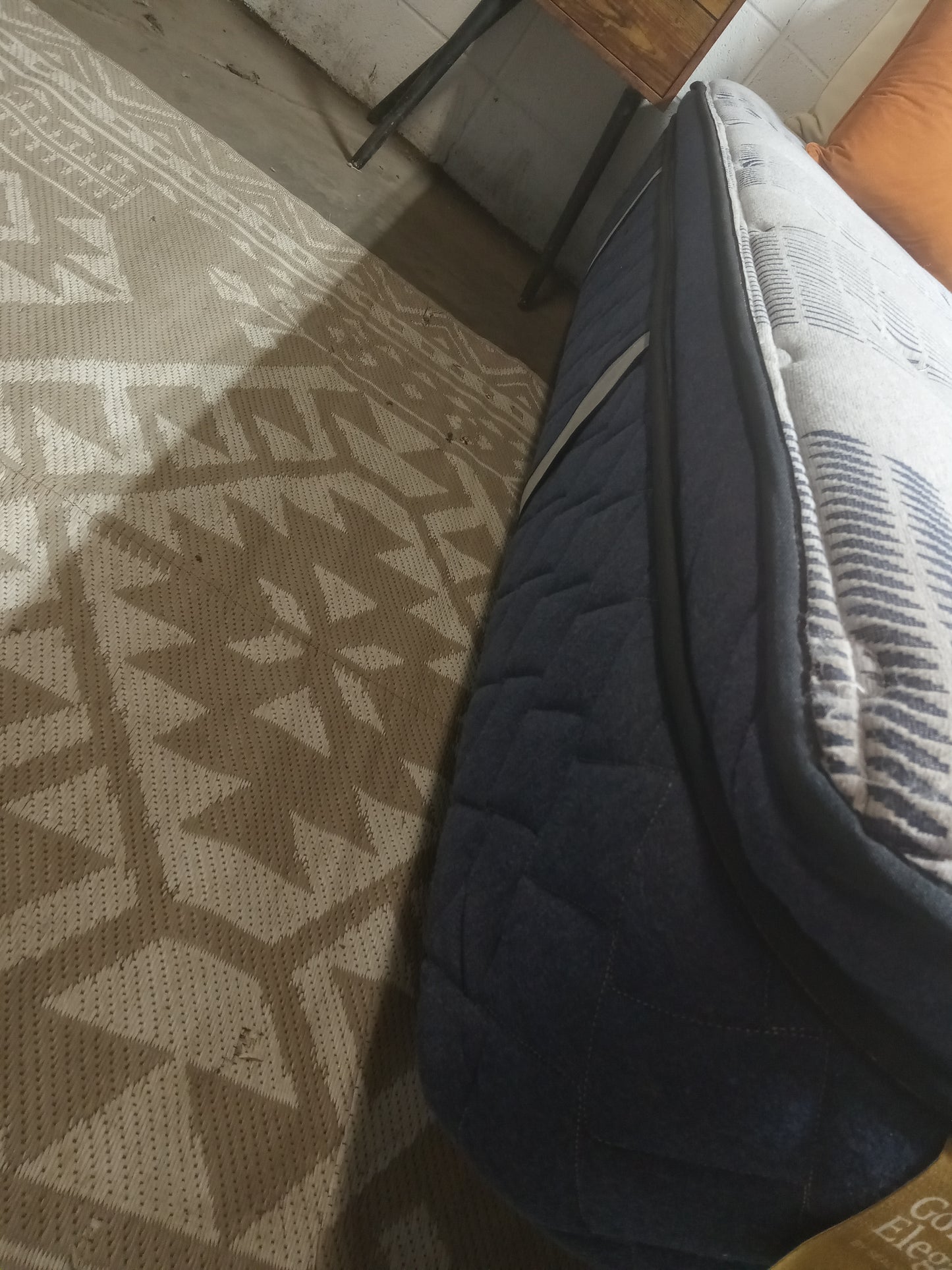 Sealy | Golden Elegance | 13" Queen Mattress