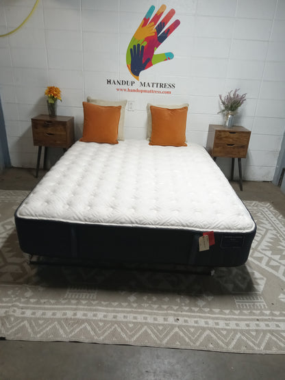 Stearns & Foster | Estate | 12" Queen Mattress
