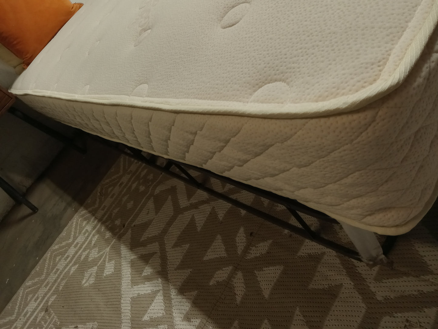 EcoTerra | Hybrid | 11" Queen Mattress
