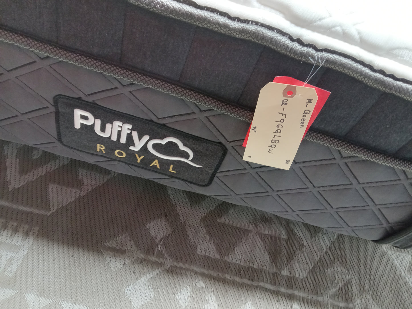 Puffy | Royal Hybrid | 14" Queen Mattress