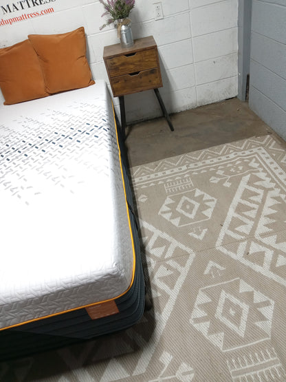 Nectar | Ultra hybrid | 15" Twin XL