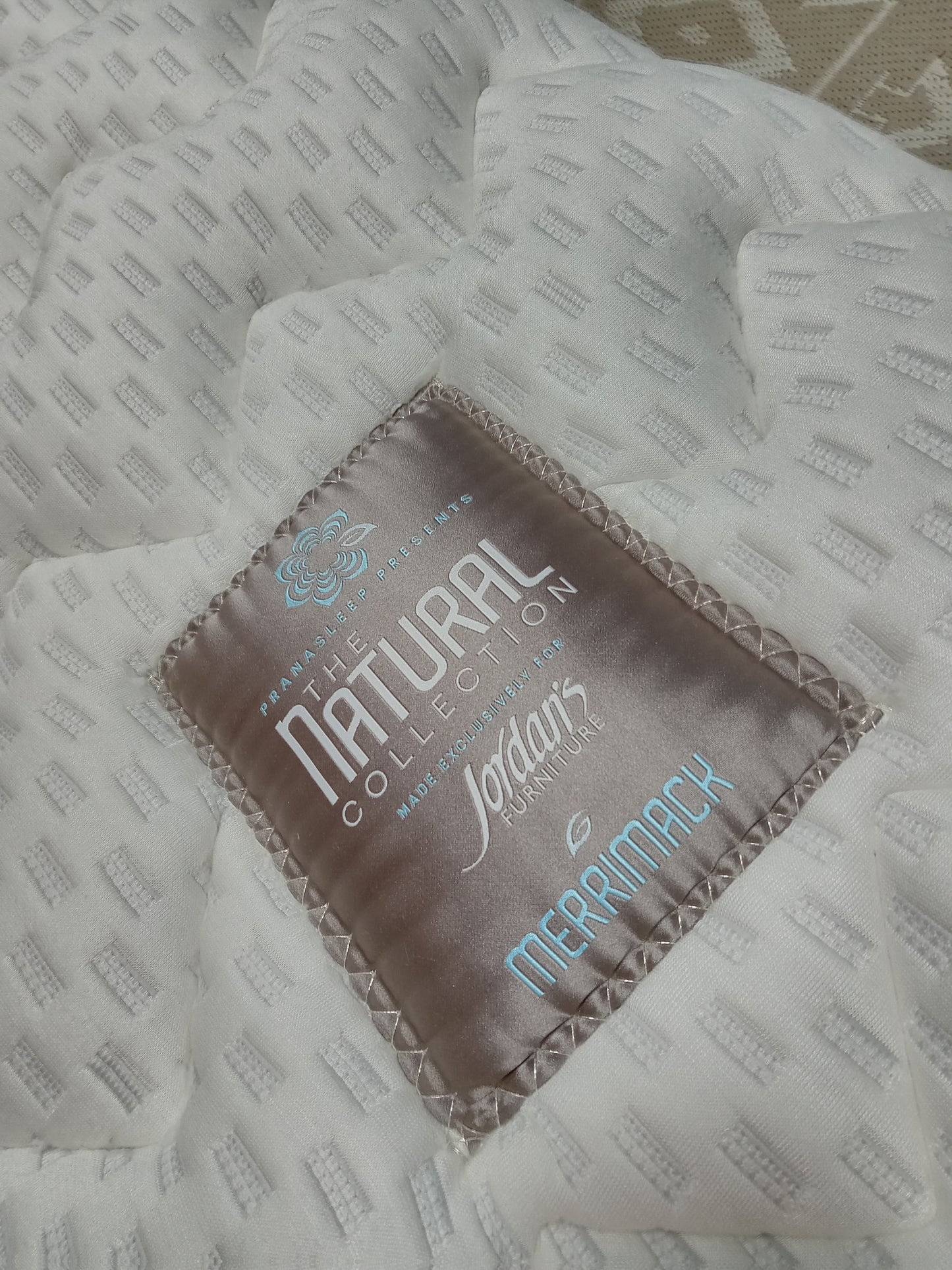 Pranasleep | Natural Collection | Merrimack | 9'' Twin XL Mattress