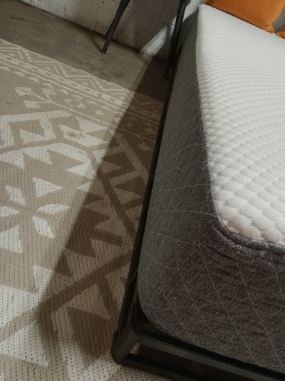 GhostBed | Cooling Gel | Memory Foam | 11" Twin Mattress