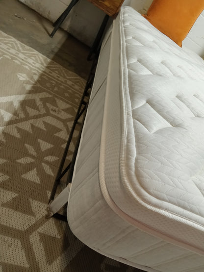 Leesa | Sapira Chill Hybrid  | 14" Queen Mattress