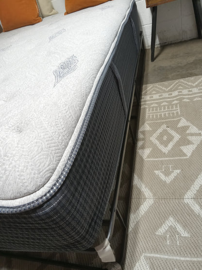 Beautyrest | Silver | BRS900‑C | 10'' Full  Mattress: