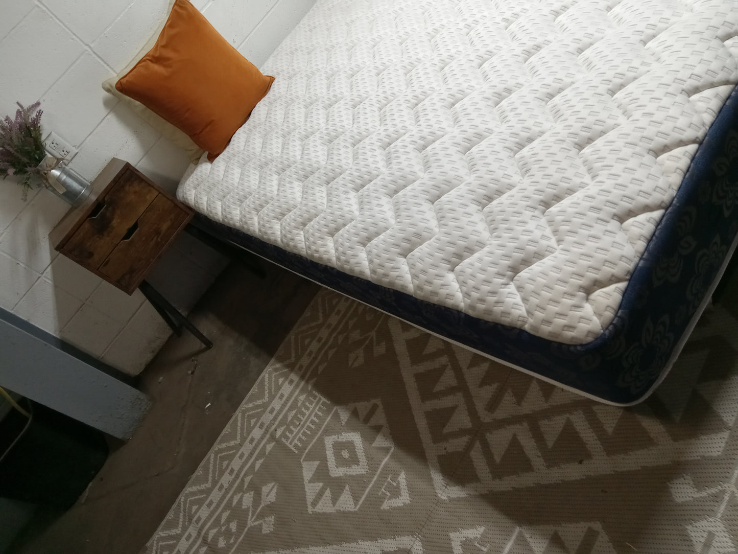 PranaSleep | Natural Collection | Thoreau Firm | 13" King Mattress