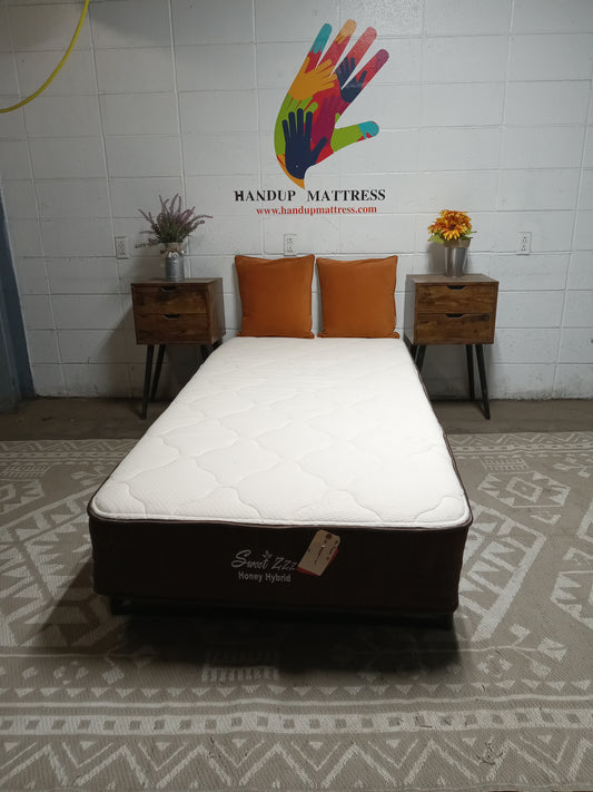 Sweet ZZZ | Honey Hybrid | 11" Twin XL Mattress