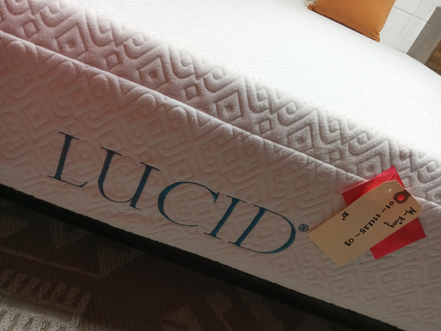 Lucid | Comfort Collection Plush Gel Memory Foam | 10" King Mattress