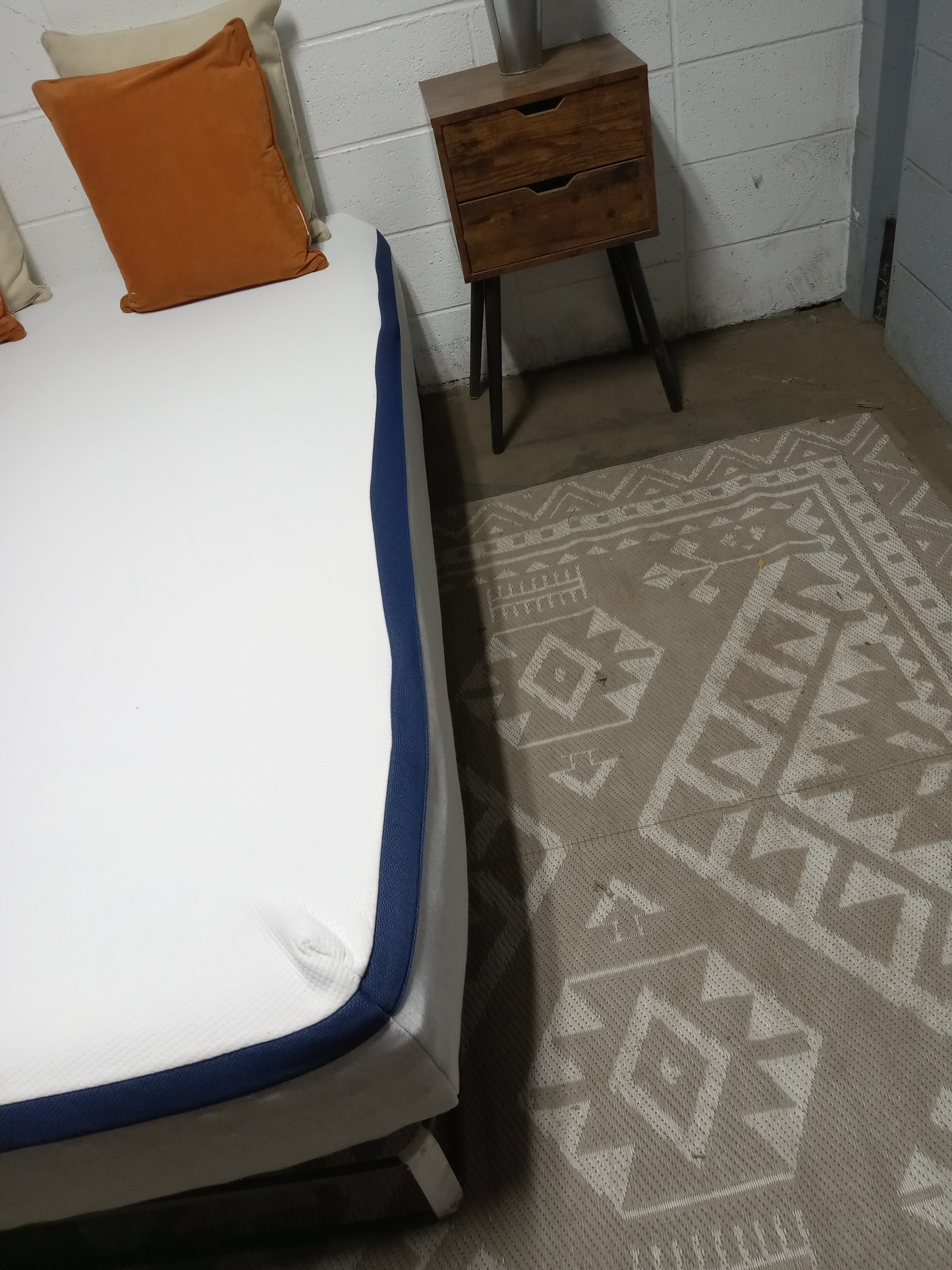 Helix | Midnight | 11" Full Mattress