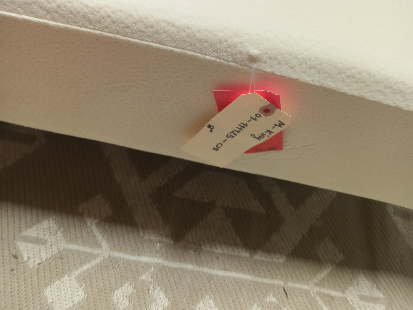 Tempur-Pedic | The Original Bed | 8" King Mattress