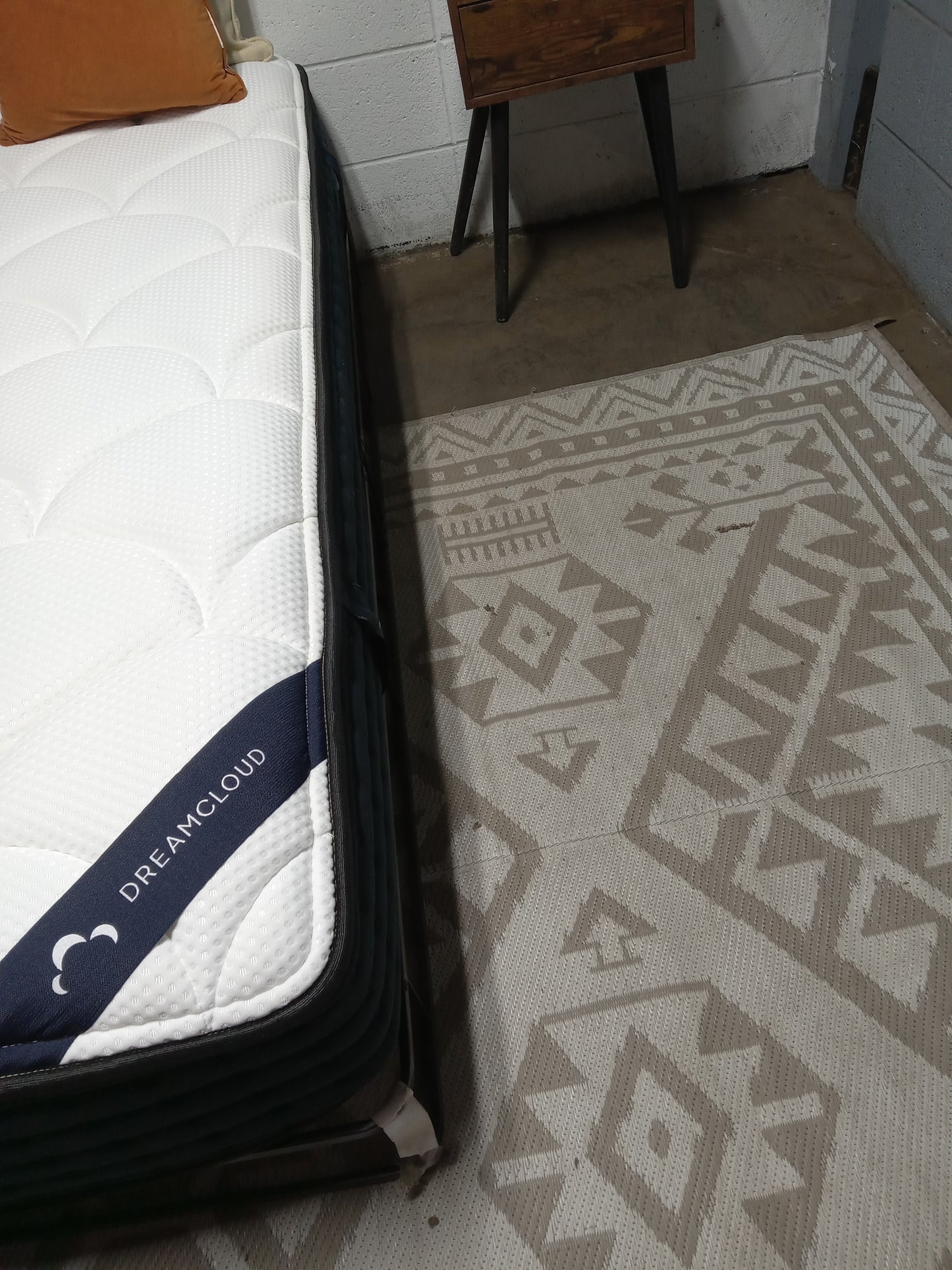 DreamCloud | The DreamCloud | 12" Full Mattress