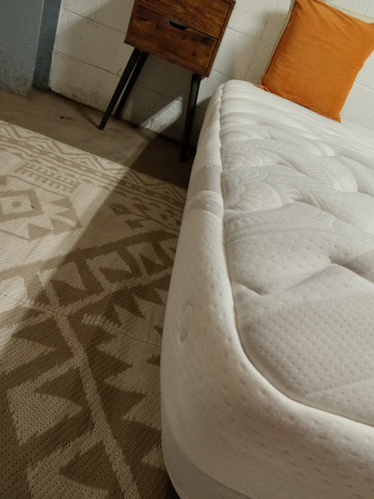 PranaSleep | Karma | 9'' Queen Mattress