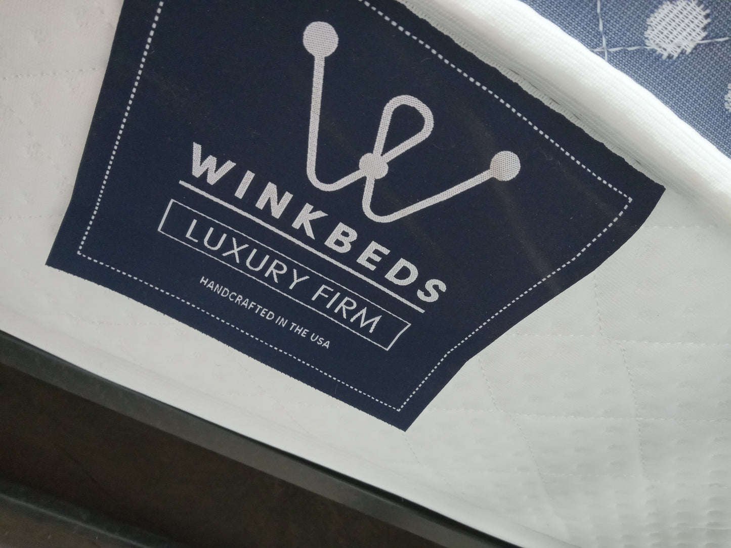 WinkBeds | Luxury Firm | 13.5'' Full Mattress