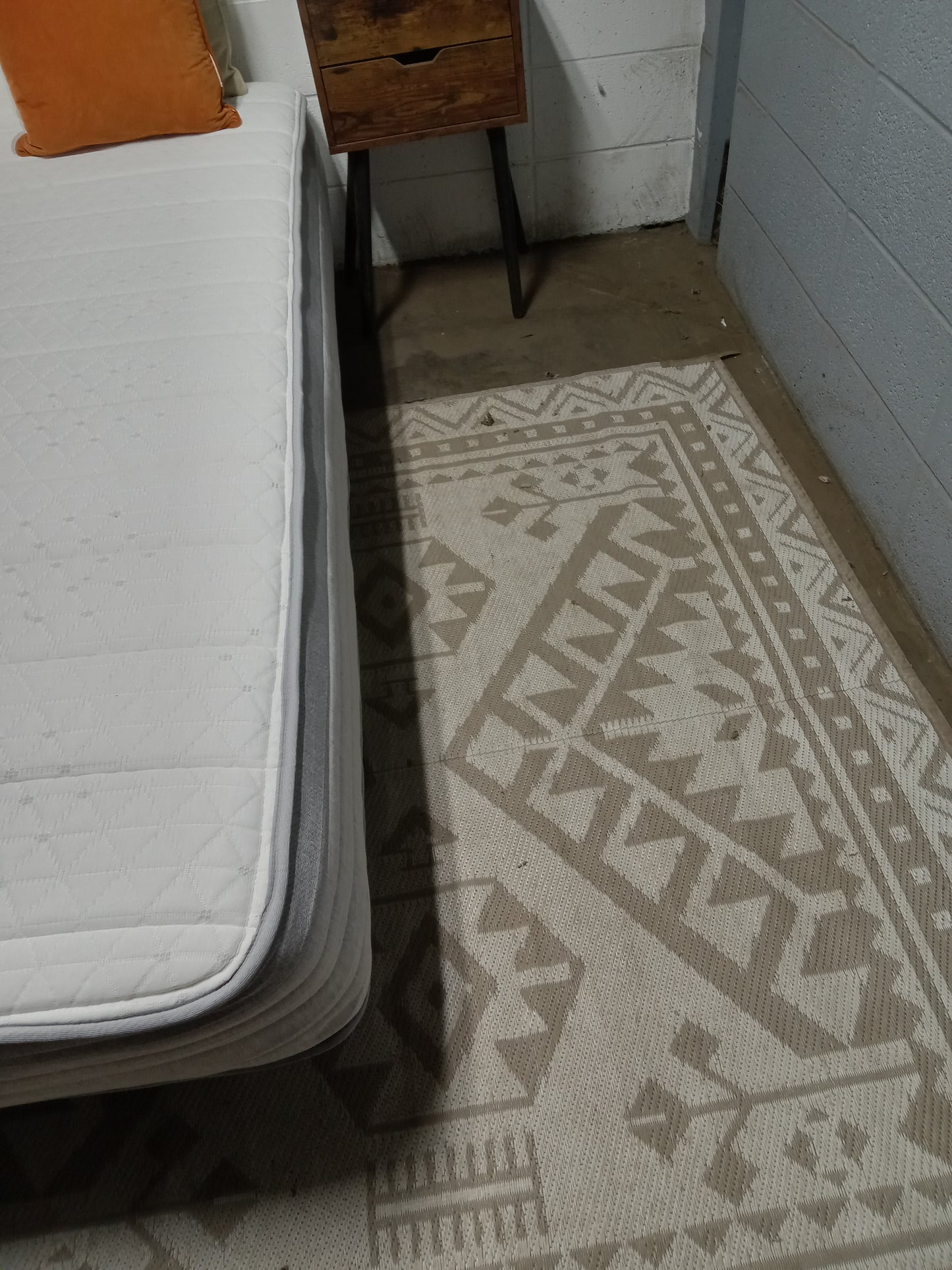 Helix | Plus | 13'' Queen Mattress