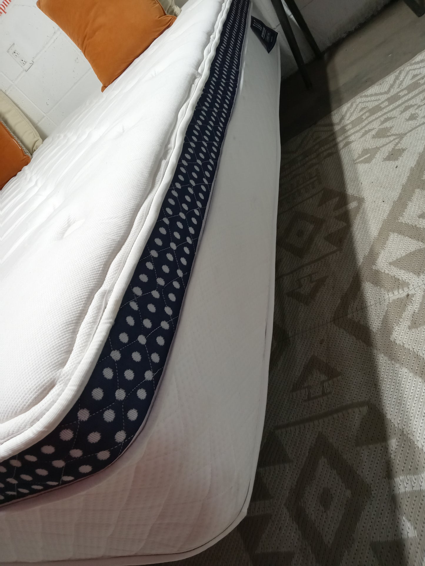 WinkBeds | Luxury Firm | 13.5" King Mattress