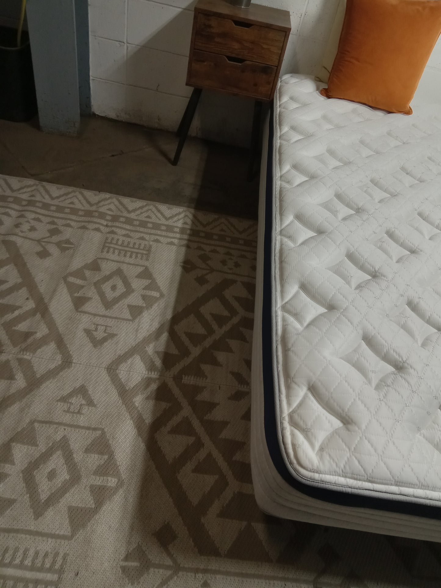 Helix | Midnight | 12" Queen Size Mattress