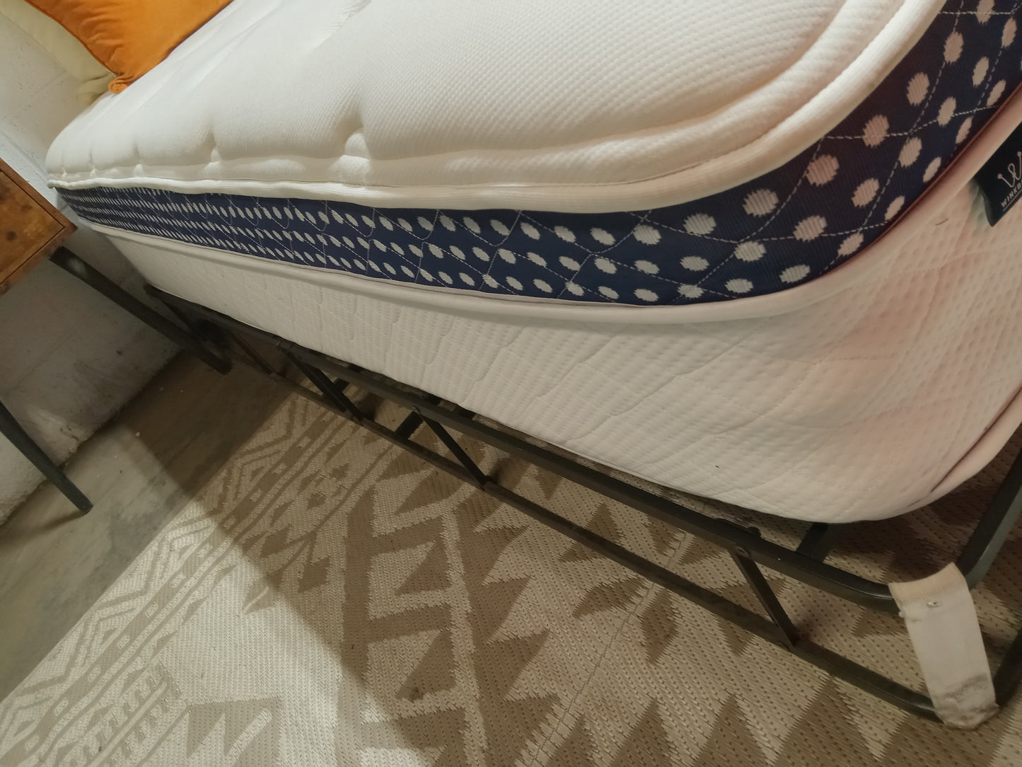 WinkBeds | Luxury Firm | 13.5'' Full Mattress