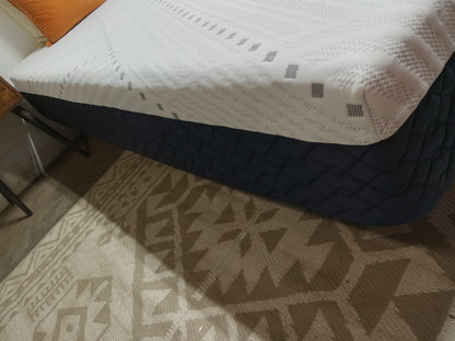 Jordan's Furniture | Xtra Incredible Hybrid | 12" Queen Mattress