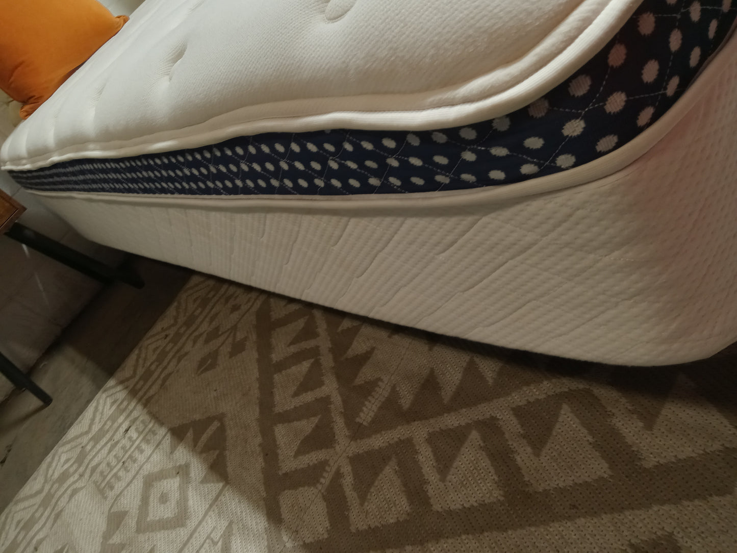 WinkBeds | Plus | 13.5'' Queen Mattress