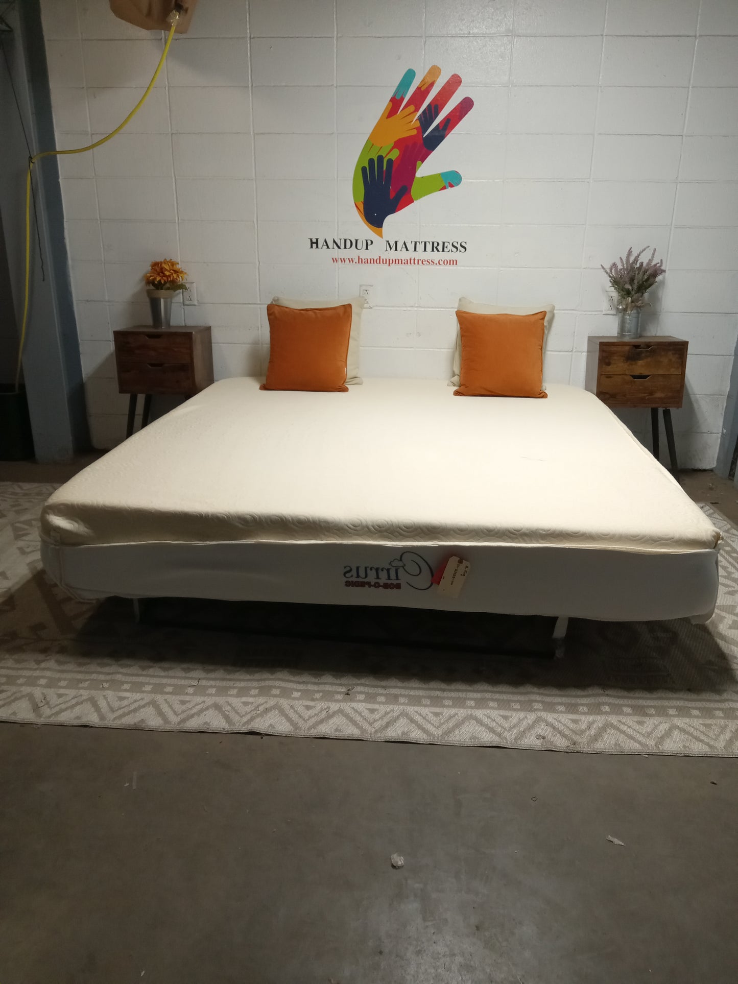 Bob-O-Pedic | Cirrus Reversed Cover | 11" King Mattress
