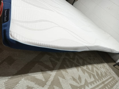 Dreamcloud | Softer Topper with Contouring Gel Memory Foam | 2" King Topper