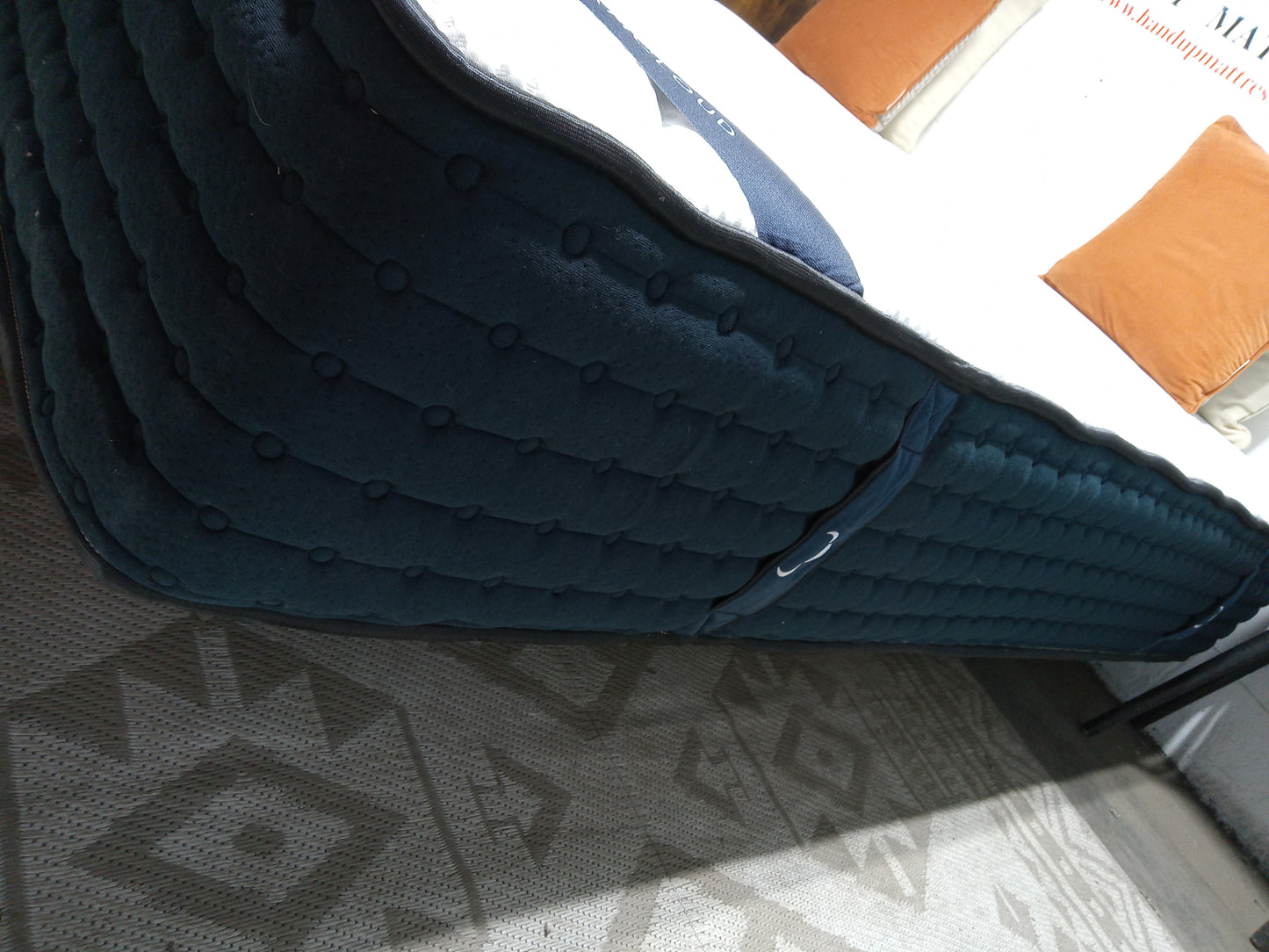 Dreamcloud | Classic Hybrid | 12'' King  Mattress
