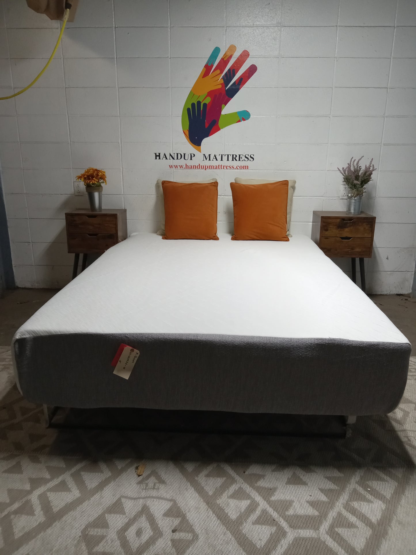 Unbranded | Memory Foam | Reversed Cover | 13'' Queen Mattress