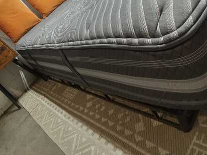 Beautyrest | Black Powered by SleepTracker | 13" Twin XL