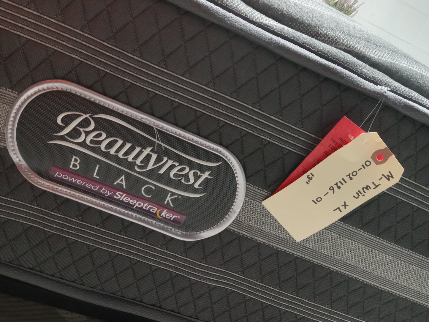 Beautyrest | Black Powered by SleepTracker | 13" Twin XL