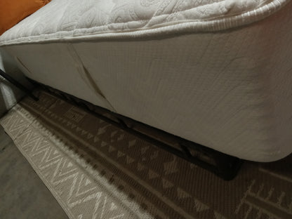 Gardner Mattress | Comfort Support | 13" Twin XL Mattress
