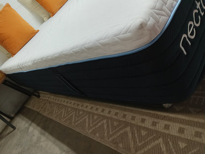 Nectar | Classic Hybrid | 12" Queen Mattress