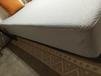 Casper | One | 11" Queen Mattress