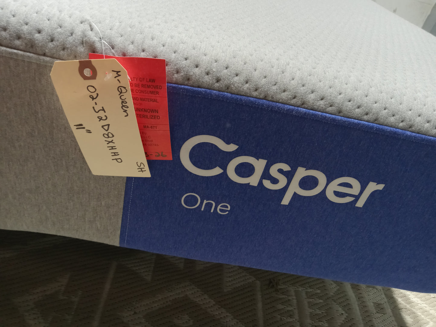 Casper | One | 11" Queen Mattress