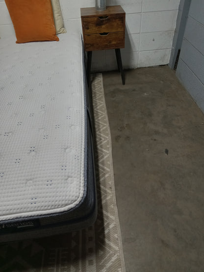 Serta | iSeries Hybrid | 12" Queen Mattress